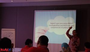 Pelatihan Leadership bagi karyawan Head Office Telkomsel 3 Leadership Training bagi karyawan Head Office Telkomsel